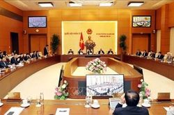 Thông qua nghị quyết sắp xếp, thành lập đơn vị hành chính cấp huyện, xã của 12 tỉnh