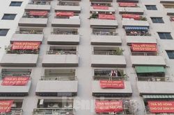 Cư dân nhiều chung cư buông bỏ chuyện đòi sổ hồng