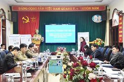 Nghiệm thu Đề tài 'Nghiên cứu bảo tồn và phát triển giống khoai sọ mán theo hướng sản xuất hàng hóa'