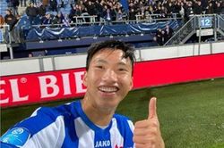 Khi giấc mở trở thành sự thực, báo Hà Lan nói gì về màn ra mắt của Văn Hậu ở Heerenveen?