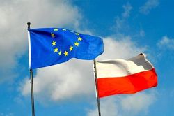 Tòa án Tối cao Ba Lan cảnh báo nguy cơ rời khỏi EU