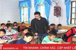 Thương học trò miền núi Hà Tĩnh, giáo viên biệt phái dồn tâm huyết, trí tuệ
