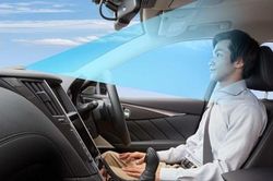 Nhật Bản yêu cầu lắp đặt phanh tự động cho các mẫu xe khách mới