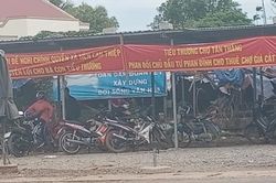 Tiểu thương phản đối vì chợ mới nhiều bất cập