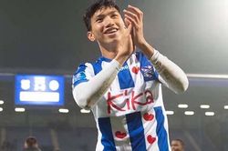 Đoàn Văn Hậu lần đầu ra sân cho SC Heerenveen: 'Ở Việt Nam, mọi người sẽ rất vui'