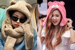 Jennie và dàn sao Hàn khiến fan thích thú khi đội mũ hình thỏ, gấu