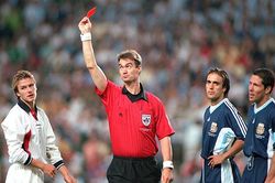 Khi Beckham là người bị căm ghét nhất nước Anh