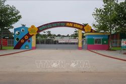Đình chỉ hoạt động của trường, buộc thôi việc giáo viên dùng vật nhọn đâm vào tay trẻ tại Bình Phước