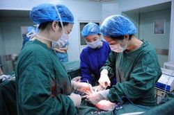 Phá thai 7 tháng ở phòng khám tư, cô gái trẻ suýt chết