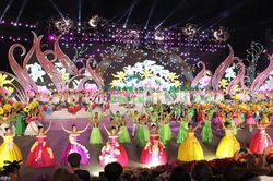 Rực rỡ sắc màu đêm khai hội Festival Hoa Đà Lạt 2019