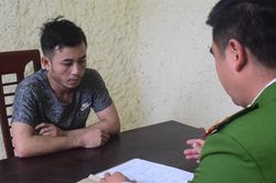 Cô gái trẻ theo người tình vào nhà nghỉ... 'đập đá'