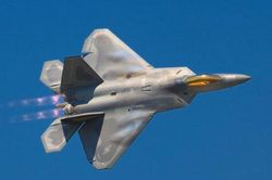 5 chiến đấu cơ đủ sức 'sống sót' trước 'quái vật' F-22 Raptor của Mỹ