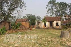 Lời đồn 'ma ám' khiến ngôi nhà bị bỏ hoang ở Bắc Giang (Phần 1)