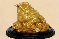 Thần Tài ưng ý, tài lộc tăng gấp bội nếu đặt cóc ngậm tiền vị trí này