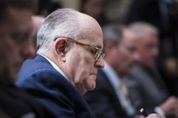 Những cái tên có thể tạo 'biến' trong phiên tòa quyết định số phận Tổng thống Trump