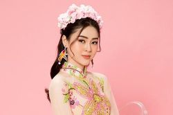 Á hậu Lý Kim Thảo rạng rỡ khi diện áo dài Tết đầy màu sắc