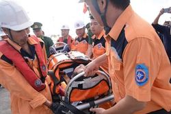 Cấp cứu khẩn cấp thuyền viên Indonesia