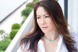 Sao Nhật ly hôn ở tuổi 50 vì không thể sinh con