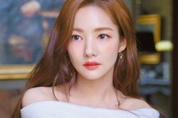 Showbiz Hàn cuối năm lại thêm mối lo khi 'Thư ký Kim' Park Min Young bị quấy rối tình dục, tung tin thất thiệt