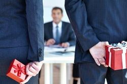 Cấm quà biếu sếp