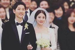 Song Hye Kyo phản ứng trước tin đồn quay lại với Song Joong Ki