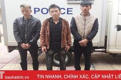 Xích mích tại quán nhậu, 3 thanh niên đánh 'hội đồng' khiến một người nhập viện