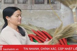 Tất bật 'đón' tết sớm ở làng chổi đót nổi tiếng Hà Tĩnh