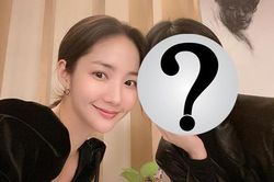 Giữa lúc vướng vào mối lo bị quấy rối tình dục, 'tình cũ Lee Min Ho' Park Min Young vẫn thoải mái đi hẹn hò