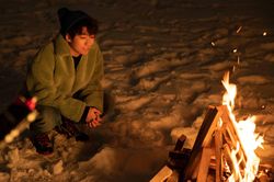 Vương Tuấn Khải (TFBOYS) hóa cậu bé người tuyết, đẹp nao lòng trên tạp chí cuối năm 2019