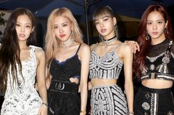 Hội bạn thân cần học ngay cách phối đồ đẹp như BlackPink và dàn sao
