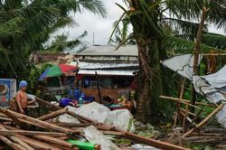 Bão Phanfone khiến ít nhất 16 người thiệt mạng ở Philippines