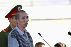 Xét xử vụ nữ sinh giao gà: Bùi Văn Công phản cung, khai 'không làm một cái gì đến chân lông Cao Mỹ D.'