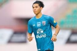 Ben Davis: Tiền đạo mang đẳng cấp Ngoại hạng Anh của U23 Thái Lan