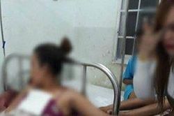 Chồng hắt nước sôi vào mặt vợ vì… dám ăn ốc không trừ phần