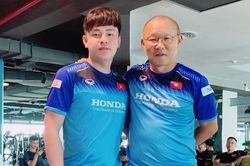 Trợ lý ngôn ngữ mới của U23 biết 4 thứ tiếng, có ngoại hình nổi bật
