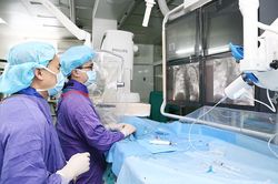 Nguy hiểm khi ho ra máu