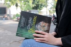 Còn sống còn yêu thương