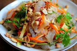 Không muốn 'bức tử' sức khỏe thì đừng ăn những món này để qua đêm