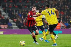 Bournemouth 1-1 Arsenal: Arteta ra mắt, Pháo thủ vẫn không thắng trận thứ 4 liên tiếp
