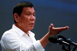 Philippines cấm nhập cảnh 2 nghị sĩ Mỹ, dọa sẽ 'cấm cửa' tất cả công dân nước này