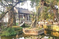Bây chừ đã xa xôi…