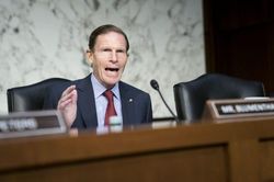 Phiên tòa luận tội ông Trump tại Thượng viện 'không công bằng'
