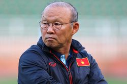 HLV Park: 'Tôi sẽ không nhượng bộ với Shin Tae-yong'