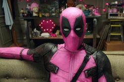 Jungkook BTS có hấp lực khó cưỡng với 'Deadpool' Ryan Reynolds