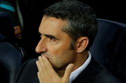 Barcelona: Ngược đời ở Camp Nou, ghét Valverde, yêu Juergen Klopp