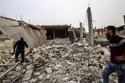 Mỹ không kích tại Iraq và Syria, khiến hơn 50 người thương vong
