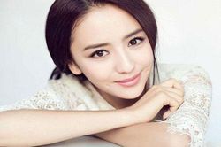 Má lúm đồng tiền tiên đoán vận mệnh tương lai