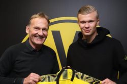 'Vồ hụt' Erling Haaland, Man Utd lập tức có phương án mới