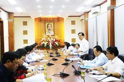 Thường trực Tỉnh ủy: Giao ban Mặt trận và các hội, đoàn thể quý IV