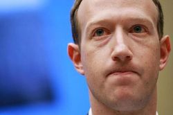 Cuối năm, Facebook vẫn chưa thoát khỏi vận đen
